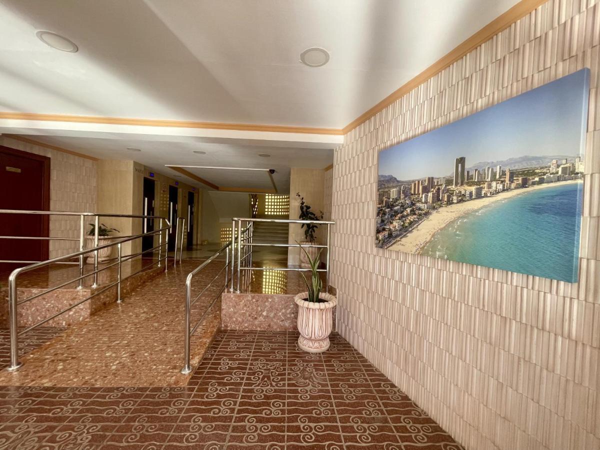 Pintor Solana Poniente Beach Μπένιντορμ Εξωτερικό φωτογραφία